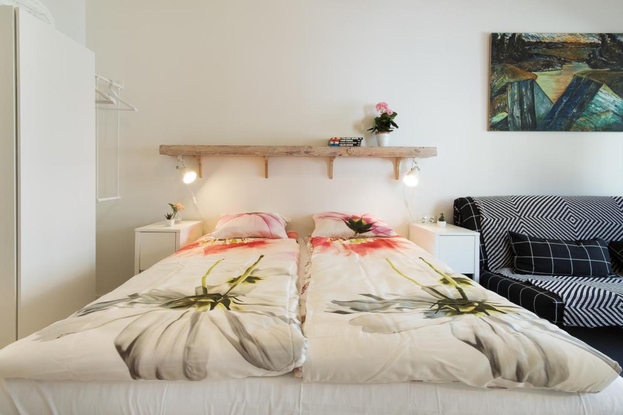 Family Apartment Талин Екстериор снимка