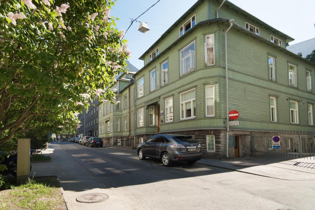Family Apartment Талин Екстериор снимка