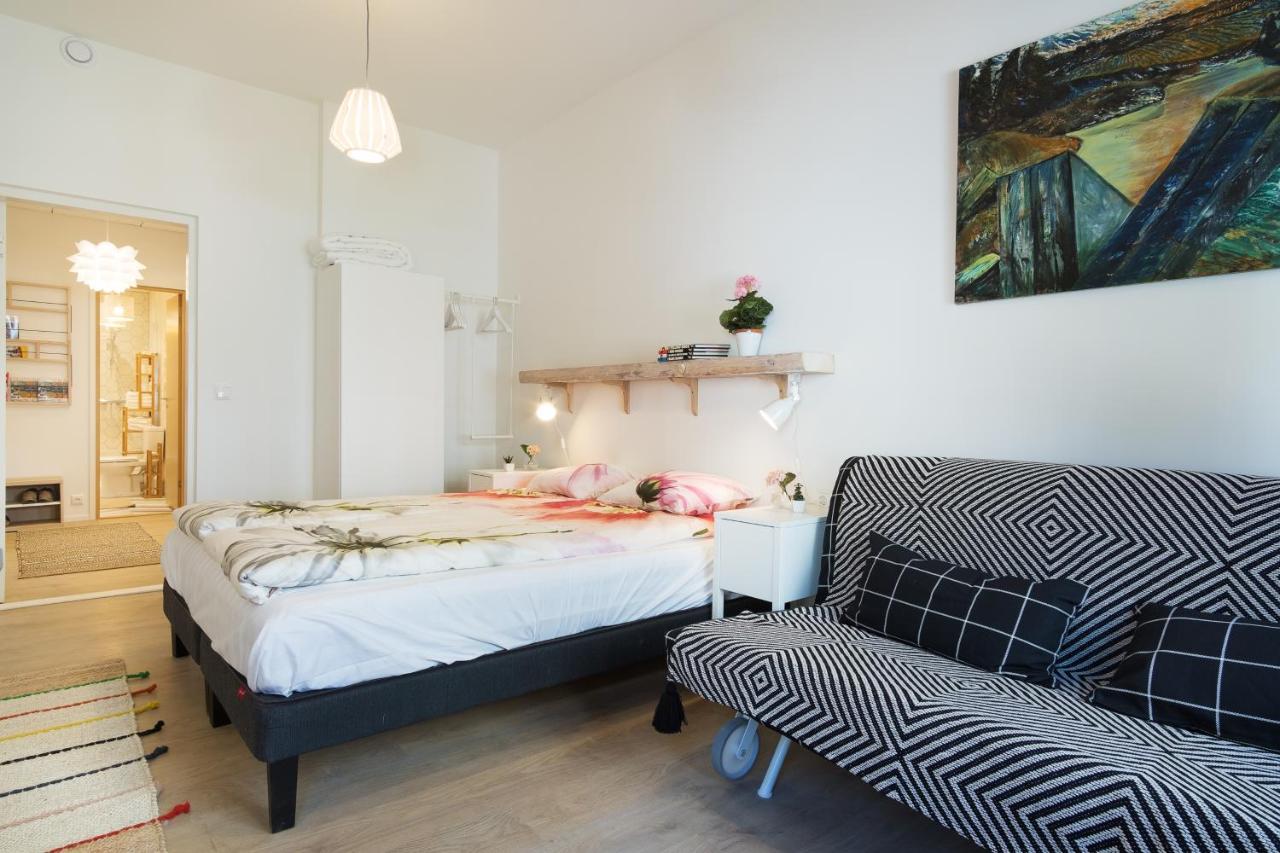 Family Apartment Талин Екстериор снимка