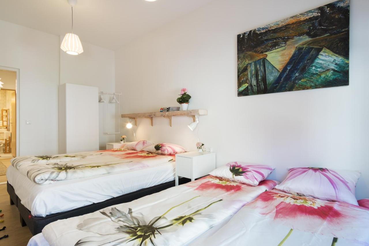 Family Apartment Талин Екстериор снимка
