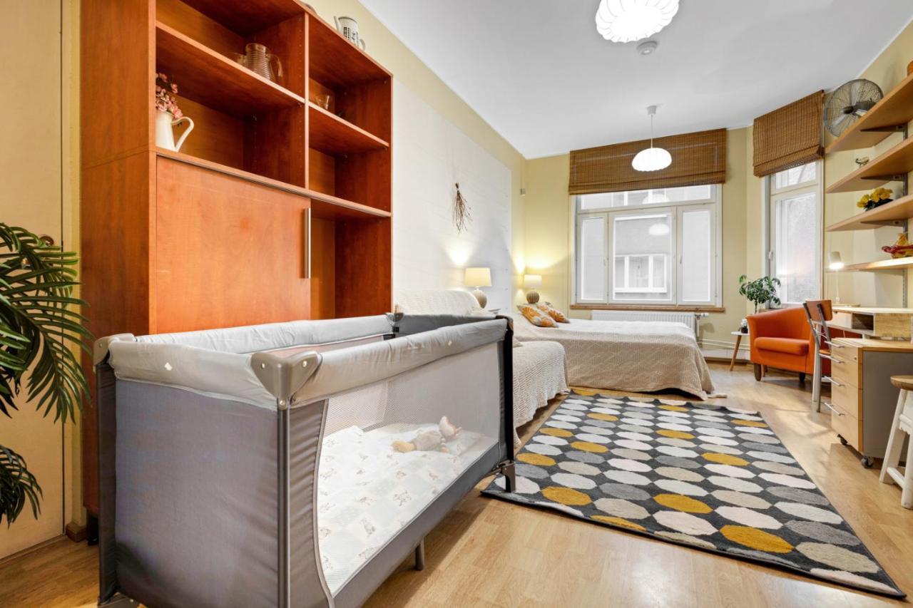Family Apartment Талин Екстериор снимка