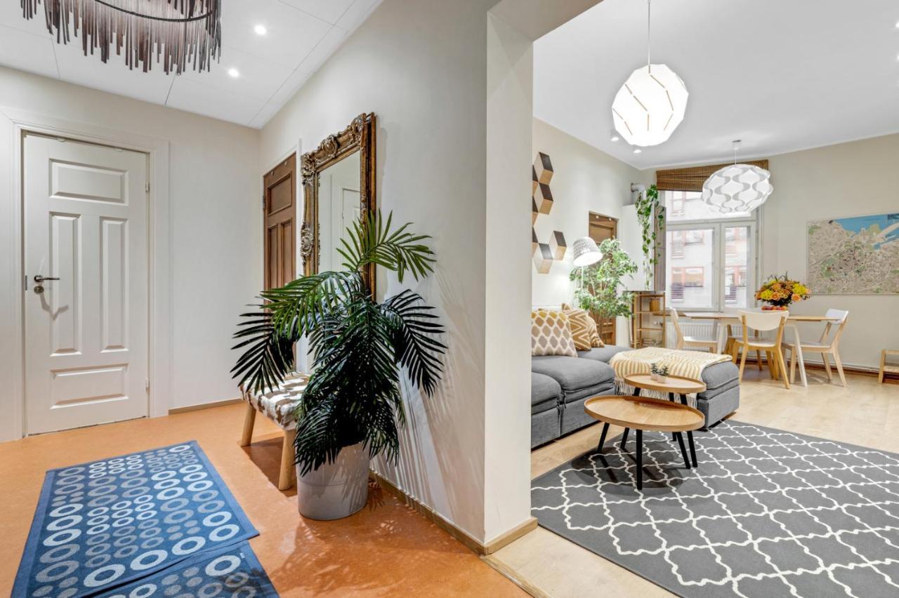 Family Apartment Талин Екстериор снимка