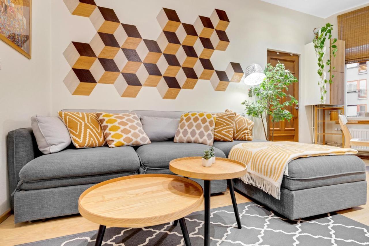Family Apartment Талин Екстериор снимка