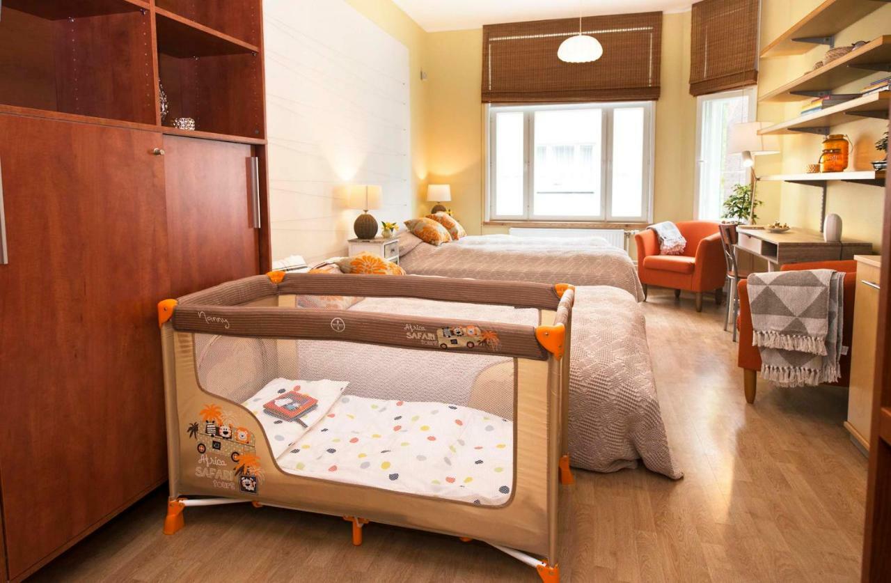 Family Apartment Талин Екстериор снимка